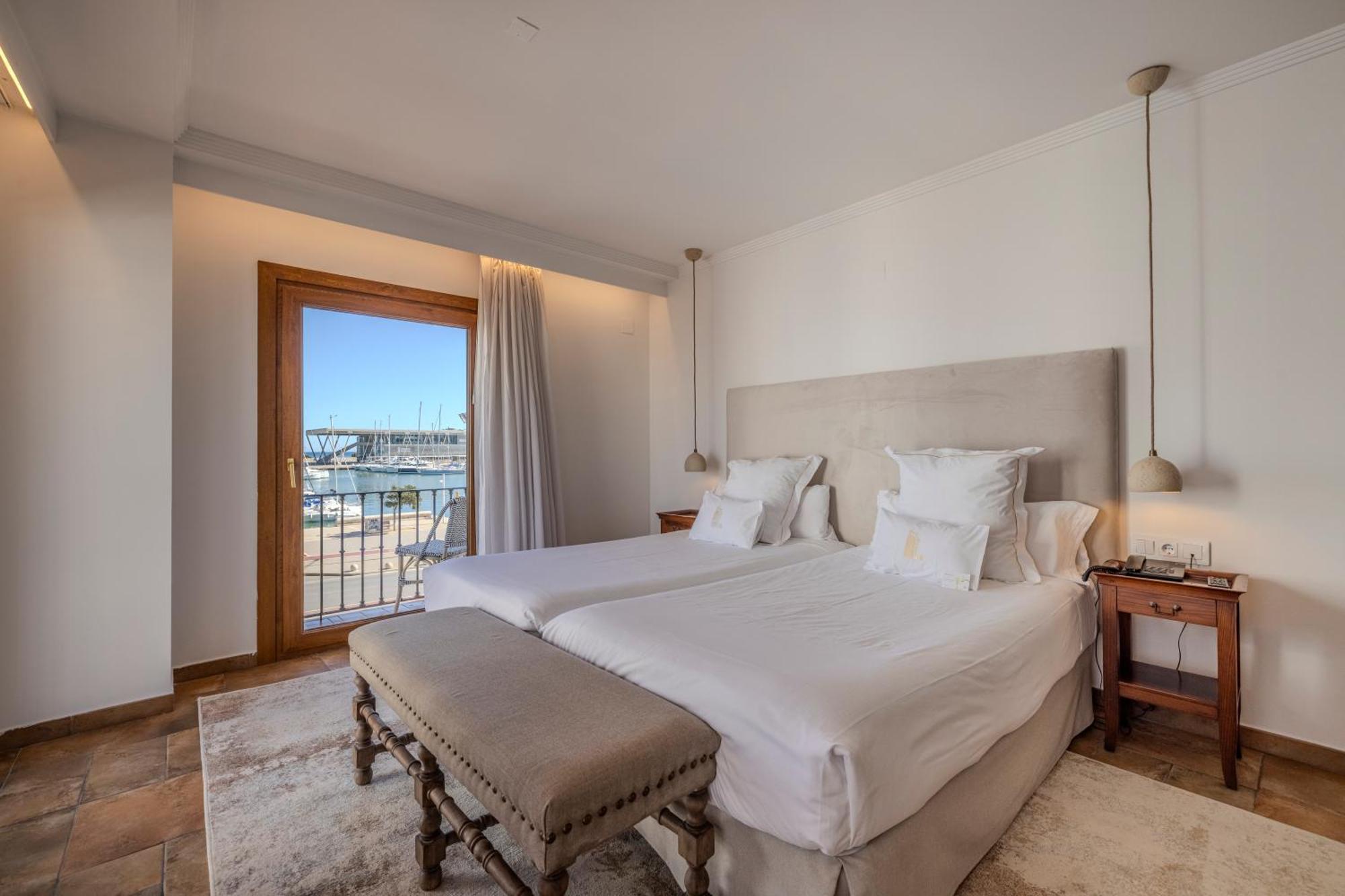 La Del Mar Hotel